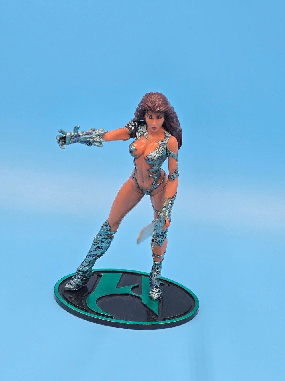 1998 Witchblade Sara Pezzini Clayburn Moore Action Figure Top Cow Production